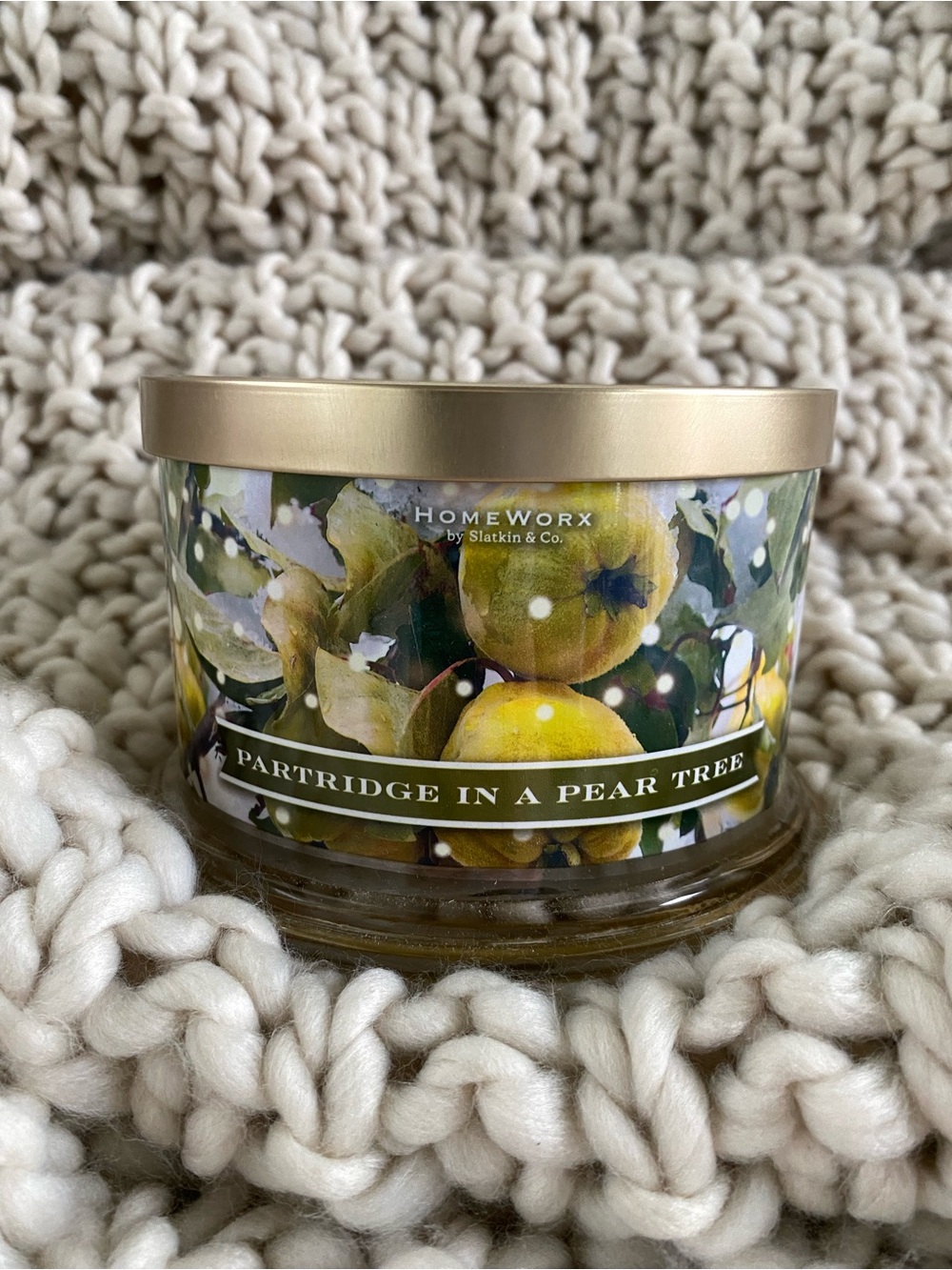 HomeWorx Partridge in a Pear Tree Scented Candle - Yellow Green with Gold Lid